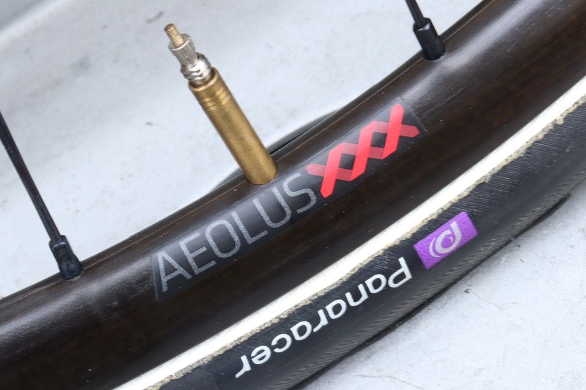 ボントレガー BONTRAGER アイオロス AEOLUS XXX Tubular