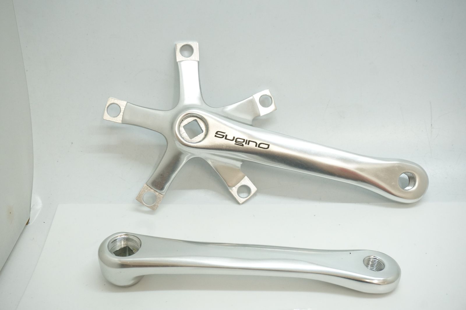 Sugino クランクRD2 チェーンリング48T Sugino クランクRD2 チェーンリング48T Sugino クランクRD2 チェーン