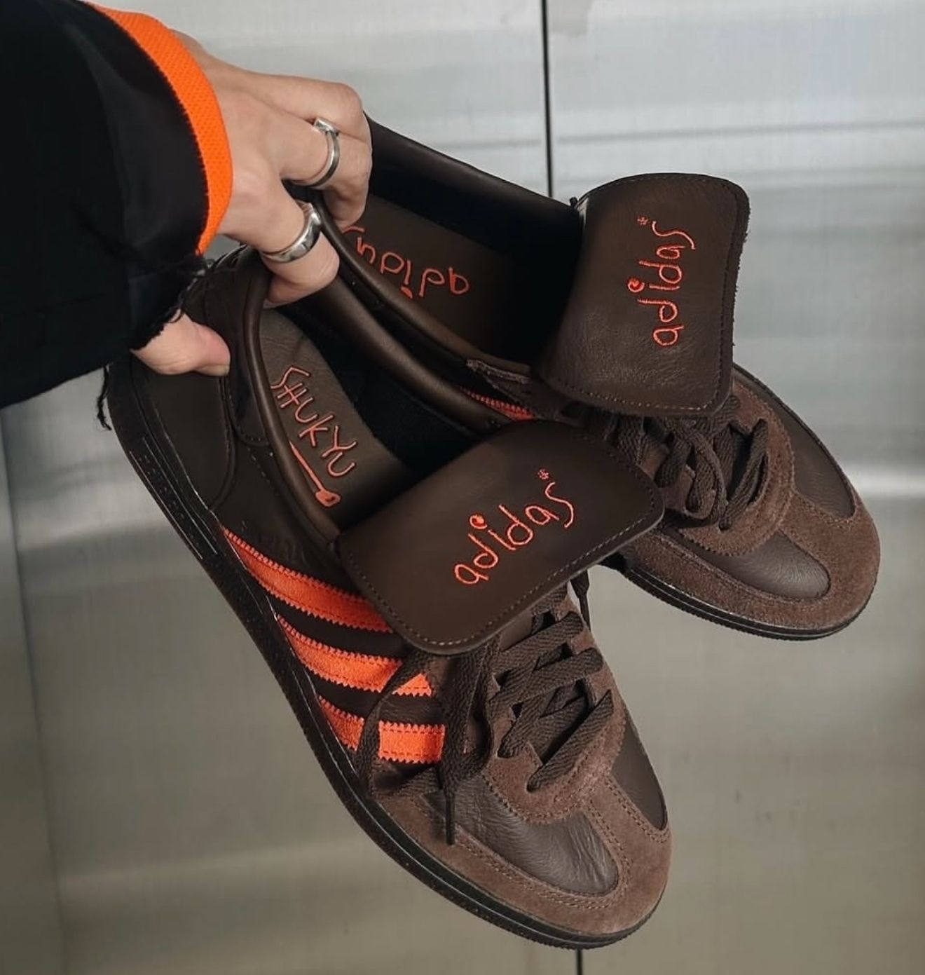 新品未使用 adidas originals HANDBALL SPEZIAL HP6694 男女兼用 