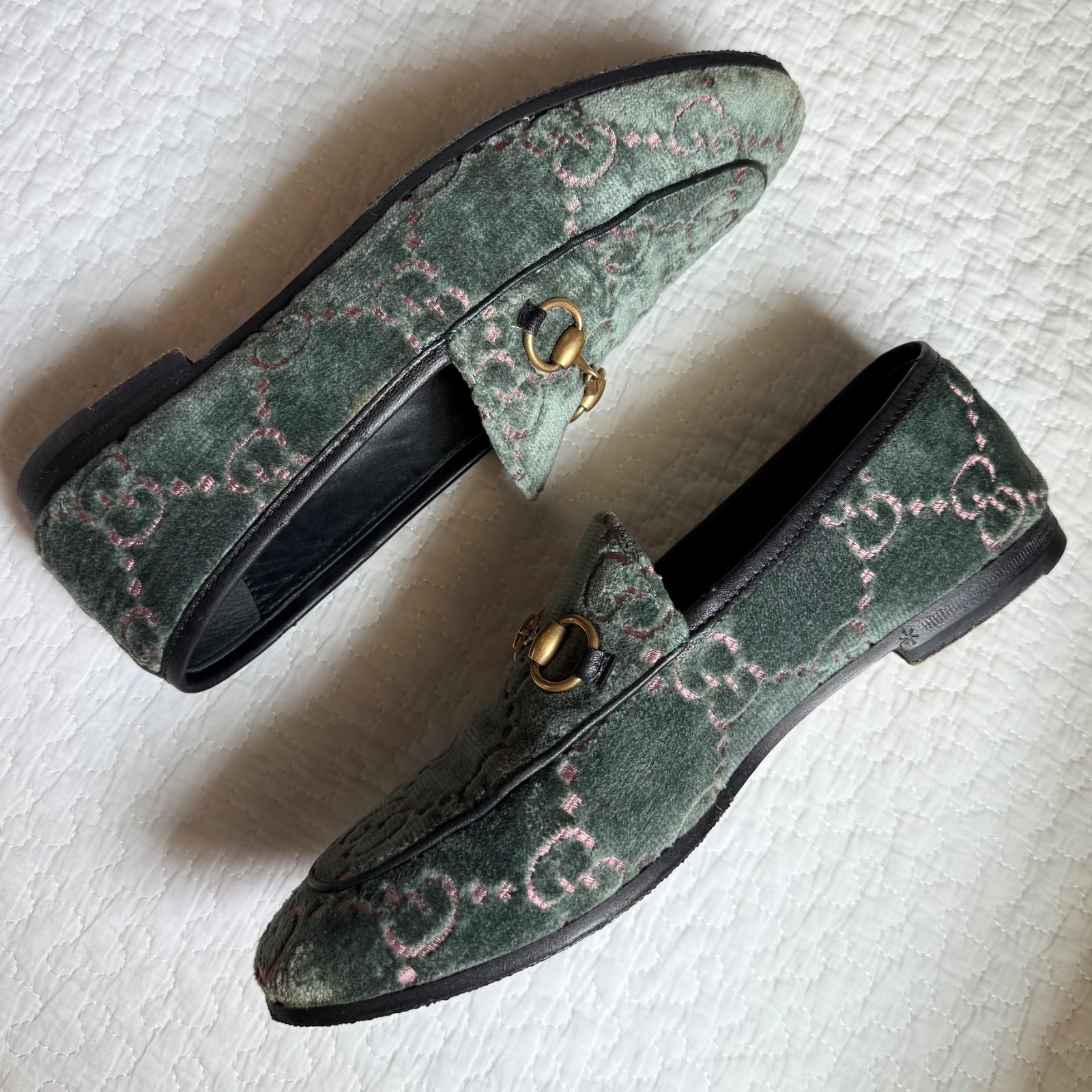 GUCCI 革　ローファー　ベルベット ヨルダーン〕GGベルベット ローファーブラック GG ベルベット