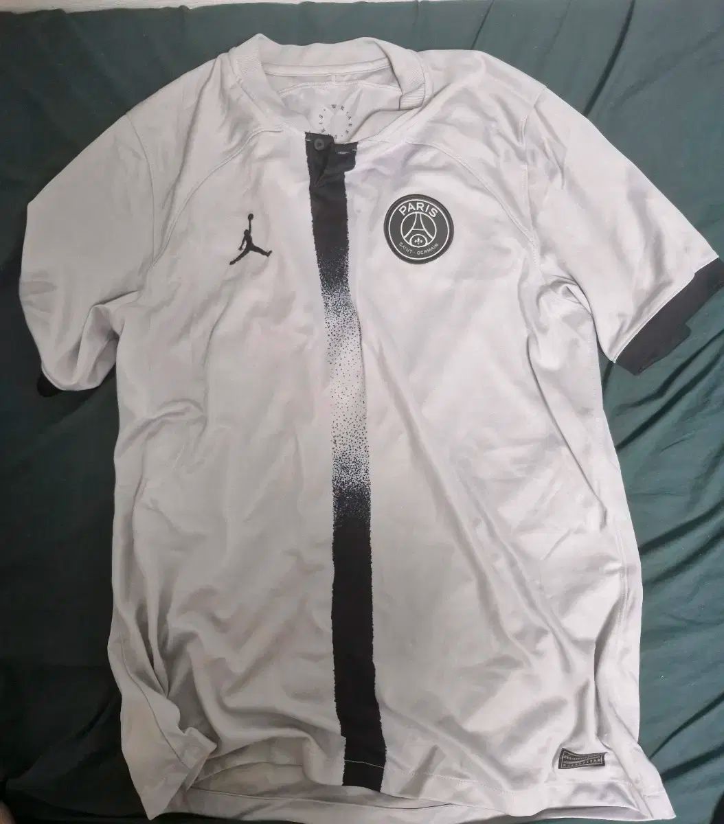 NIKE(ナイキ) ジョーダン x パリ パリ・サンジェルマンFC 半袖