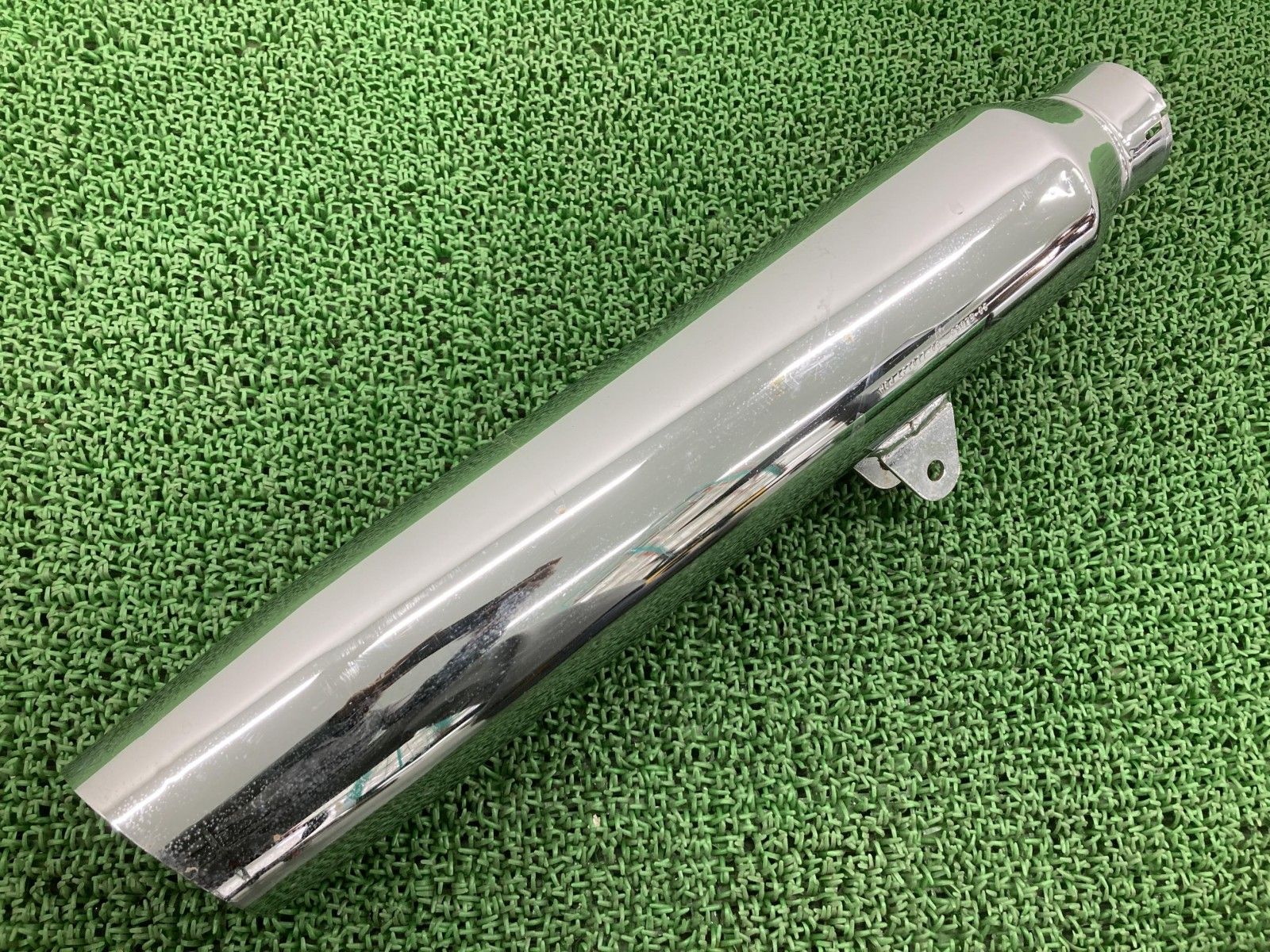 VRSCD1130 サイレンサーマフラー 下側 65429-06 ハーレー 純正 バイク 部品 V-ROD VROD ナイトロッド コケキズ無し 【中古】 5 VRSCD1130 サイレンサーマフラー 下側 65429-06 ハーレー 純正 バイク