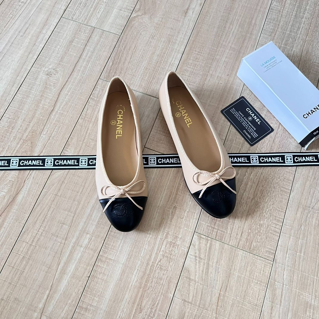 ?新品未使用?CHANEL シャネルリボンバレエシューズフラットシューズ 