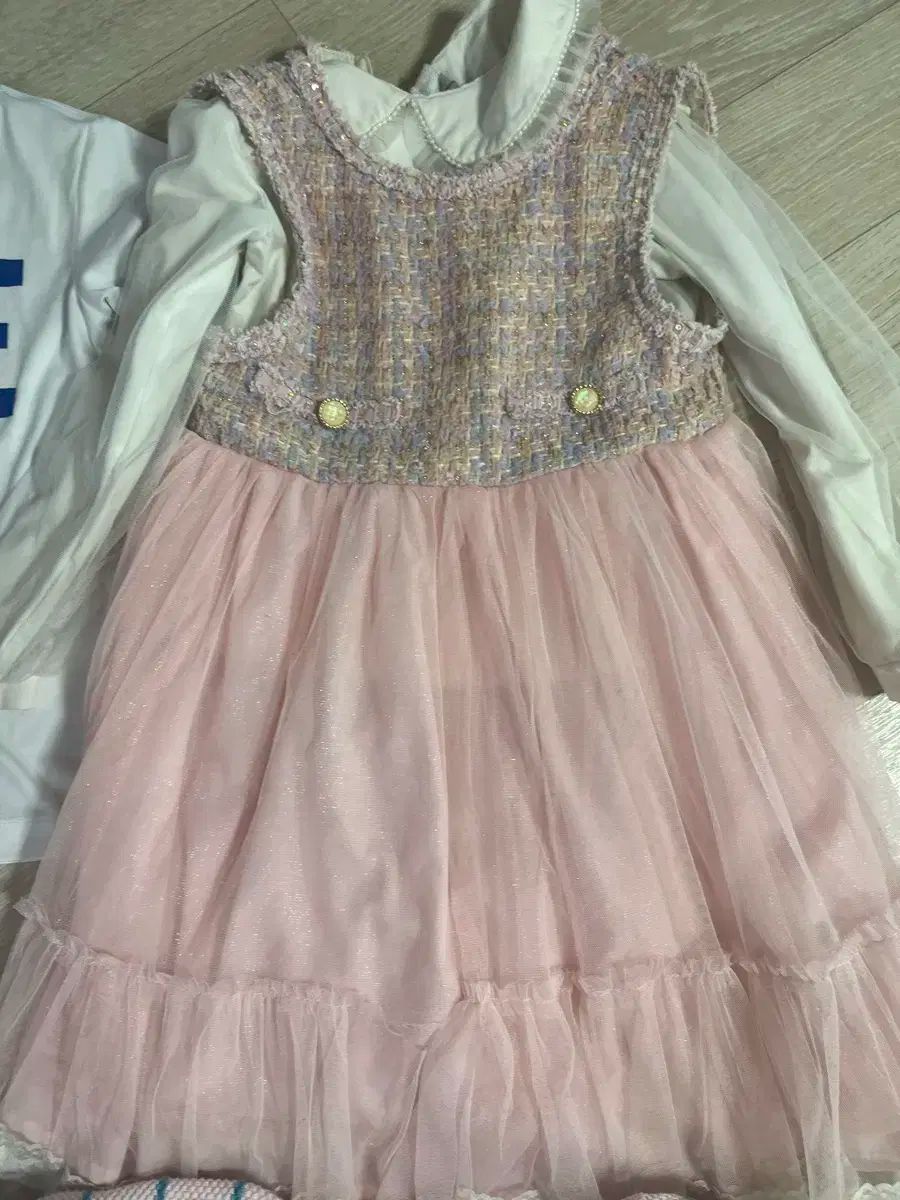 女の子服