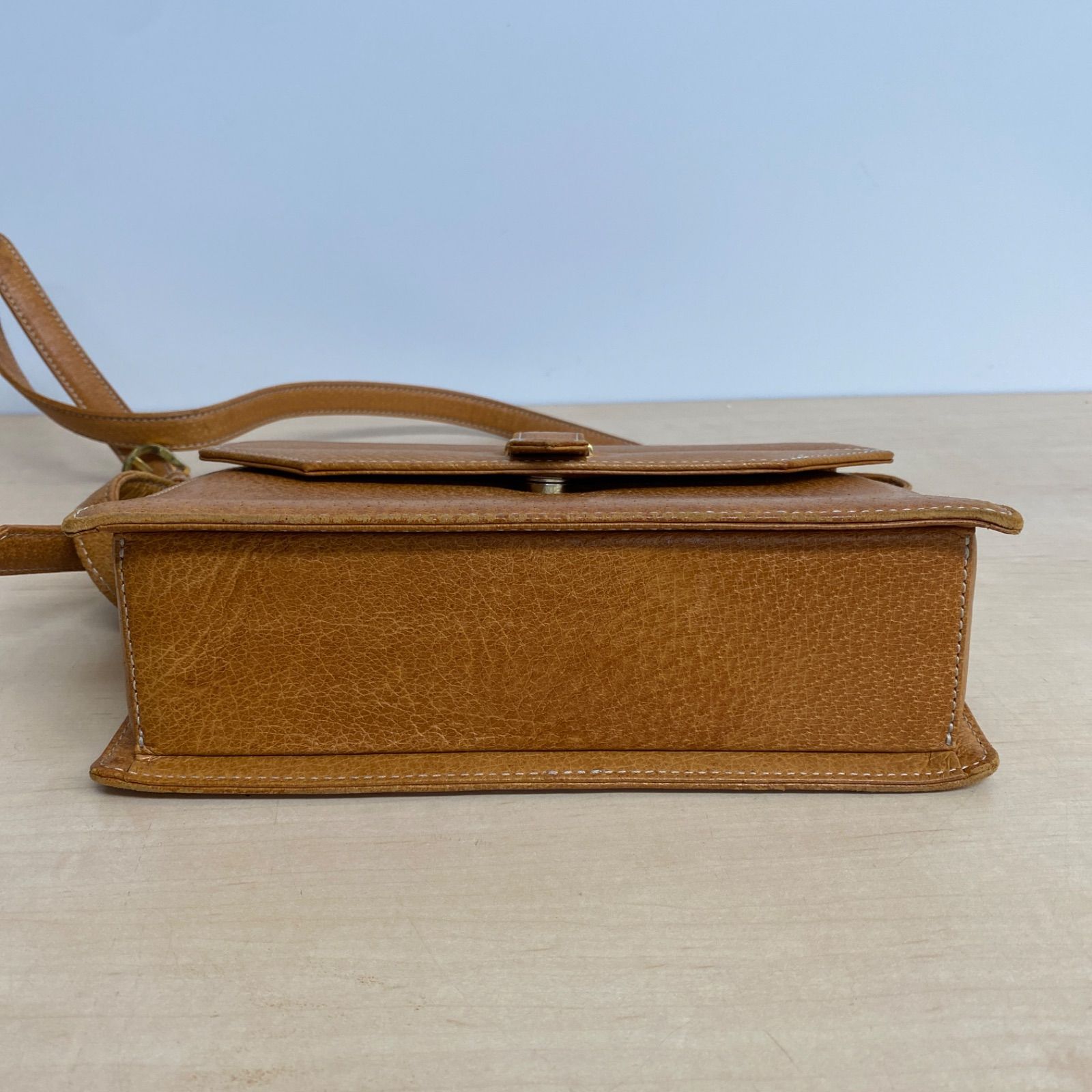 courreges 型押レザー 2way クレージュ ショルダー ビジネスバッグ 楽天市場】クレージュ courreges レザー ショルダーバック