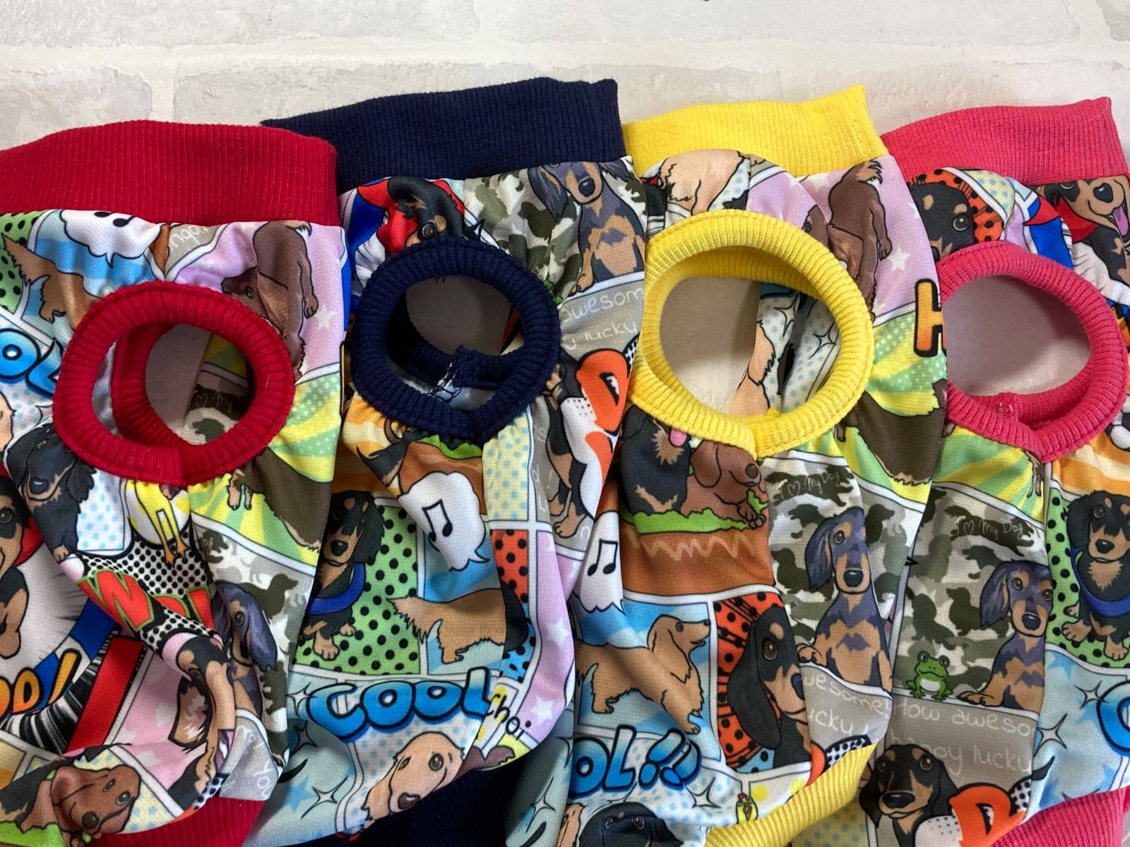 アメコミ風ダックスタンク・ハンドメイド犬服 犬の洋服 ワンコ服 ダックスフント ミニチュアダックス