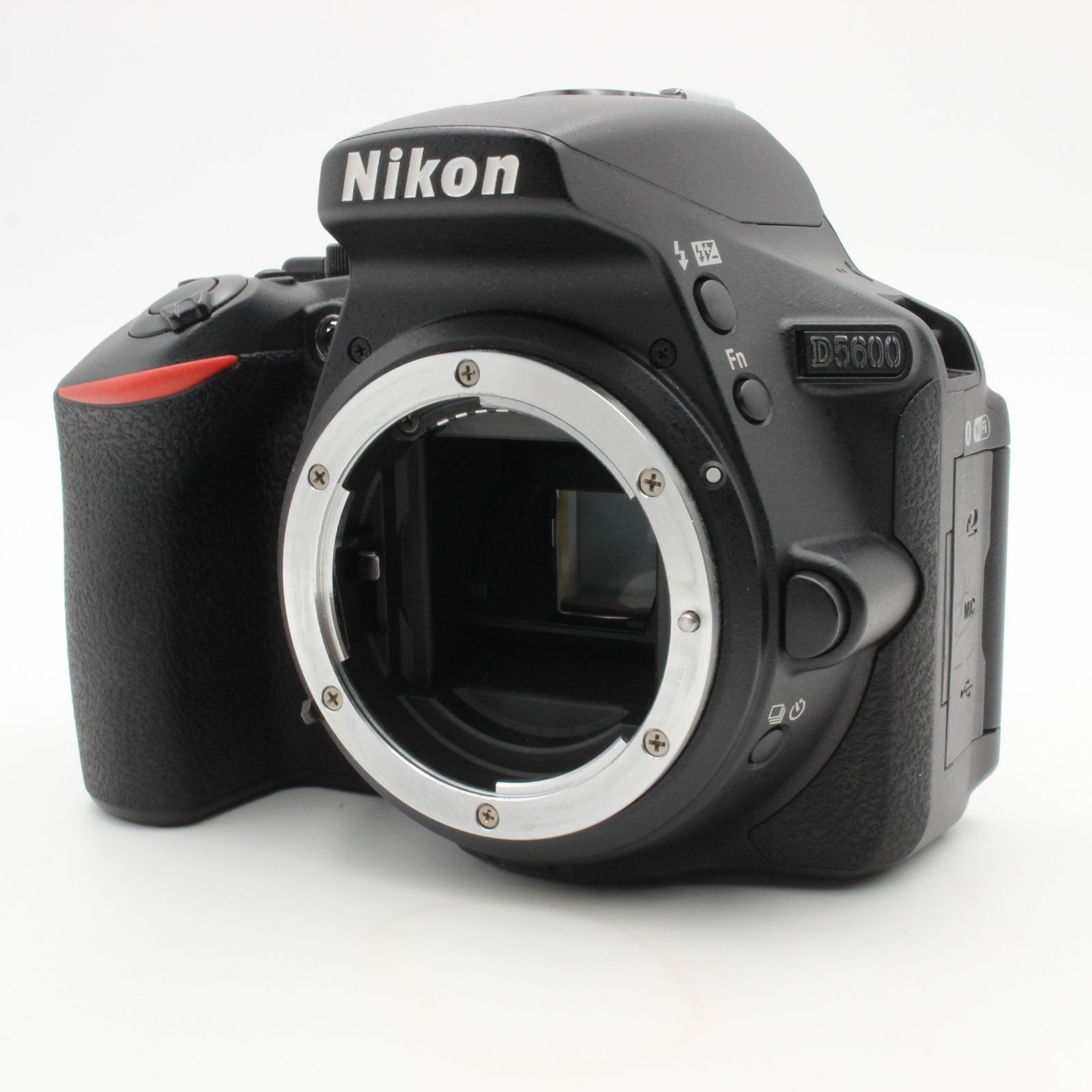 【ショット数8,701回】Nikon D5500 ボディ ショット数8,701回】Nikon D5500 ボディ - メルカリ