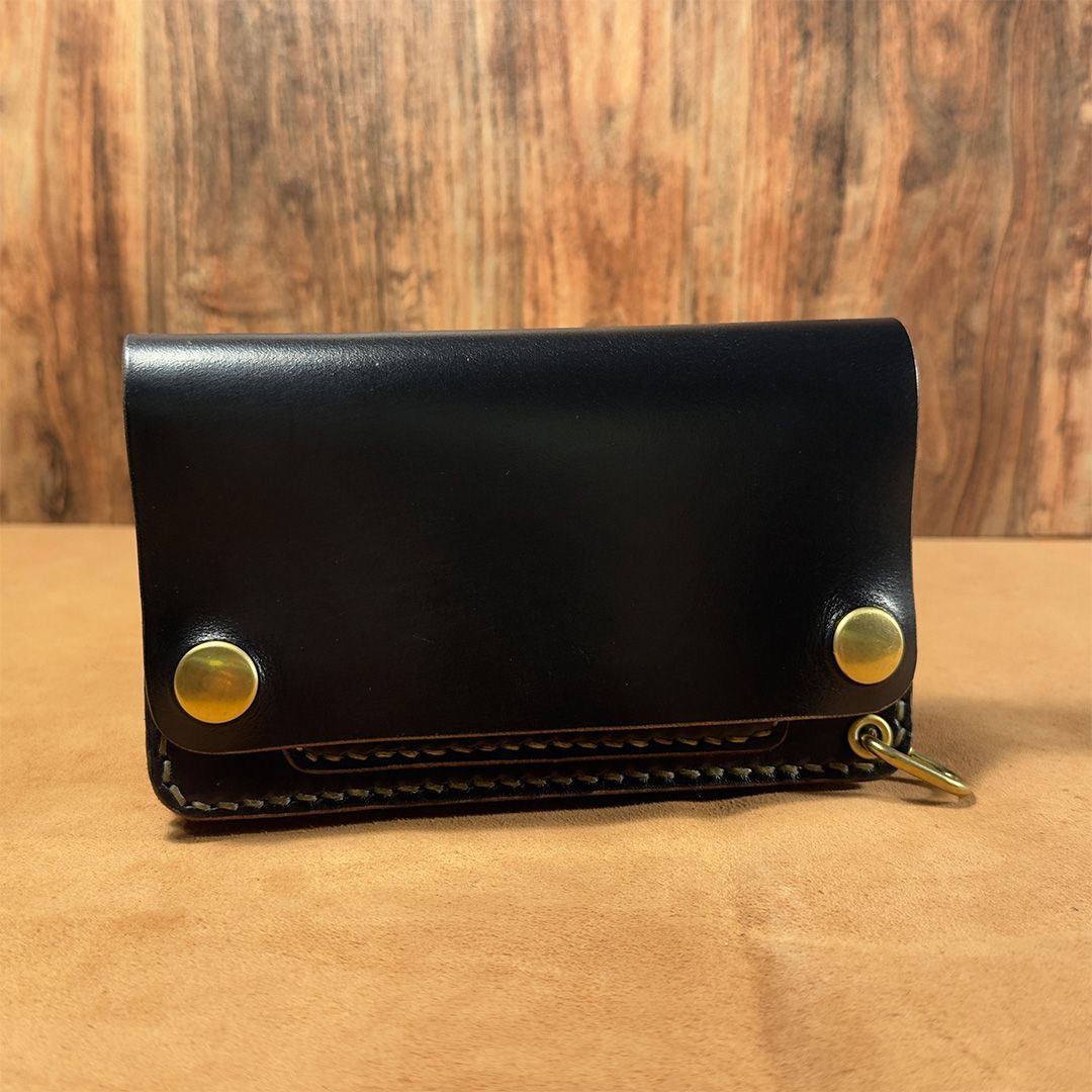 クロムエクセルレザー ブラック茶芯｜ミドルトラッカーウォレット – TWM01-BCE-05