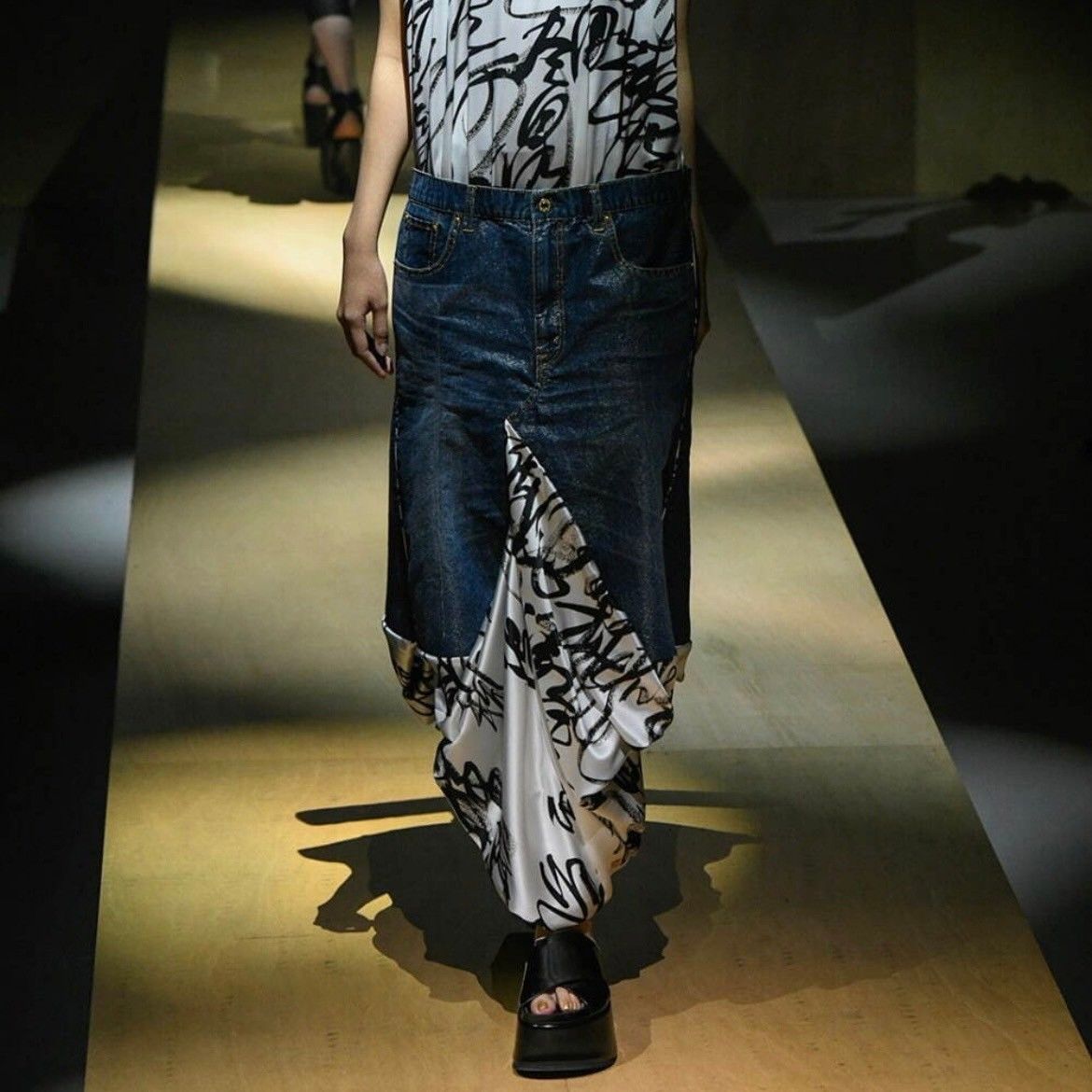 JUNYA WATANABE ジュンヤワタナベ 22SS クロスストラップ 