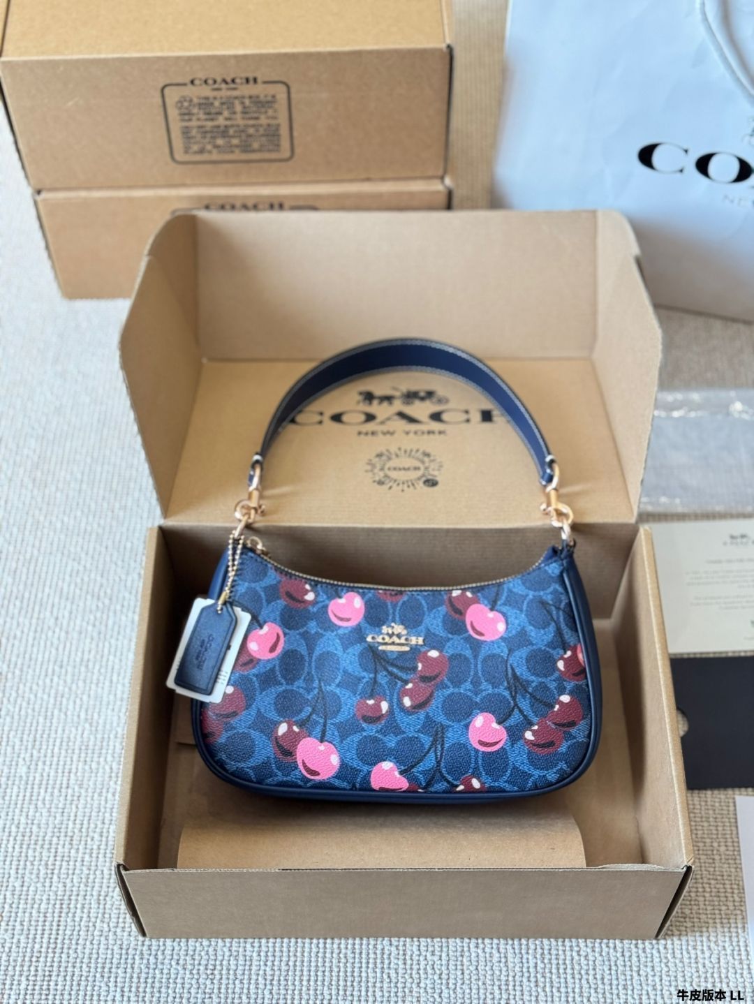 COACH.CA548コーチ テリ アンダーアームバッグ、 Amazon | [コーチ] OUTLET アウトレット ショルダーバッグ CA548