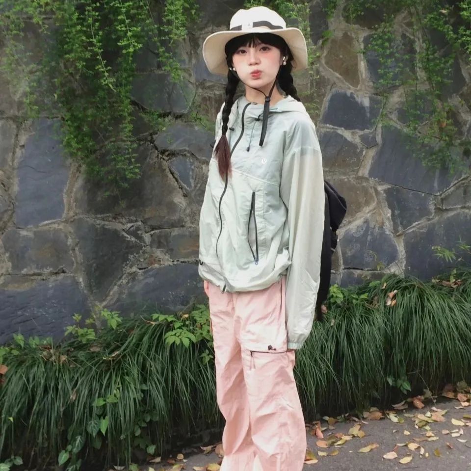 フード付きカーディガン