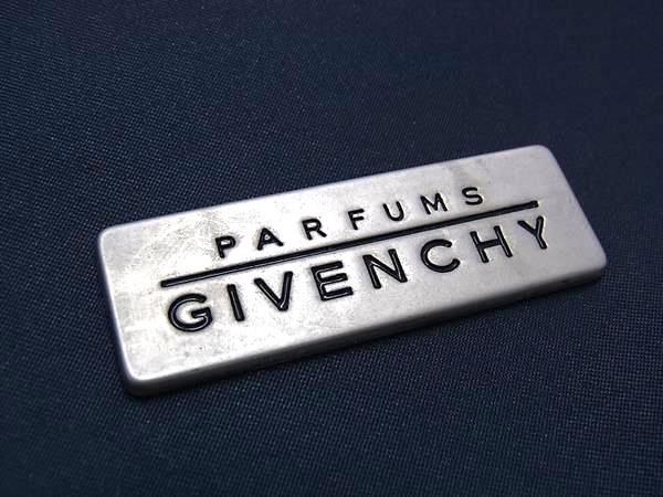 □美品□ GIVENCHY ジバンシィ ナイロン クラッチバッグ セカンド