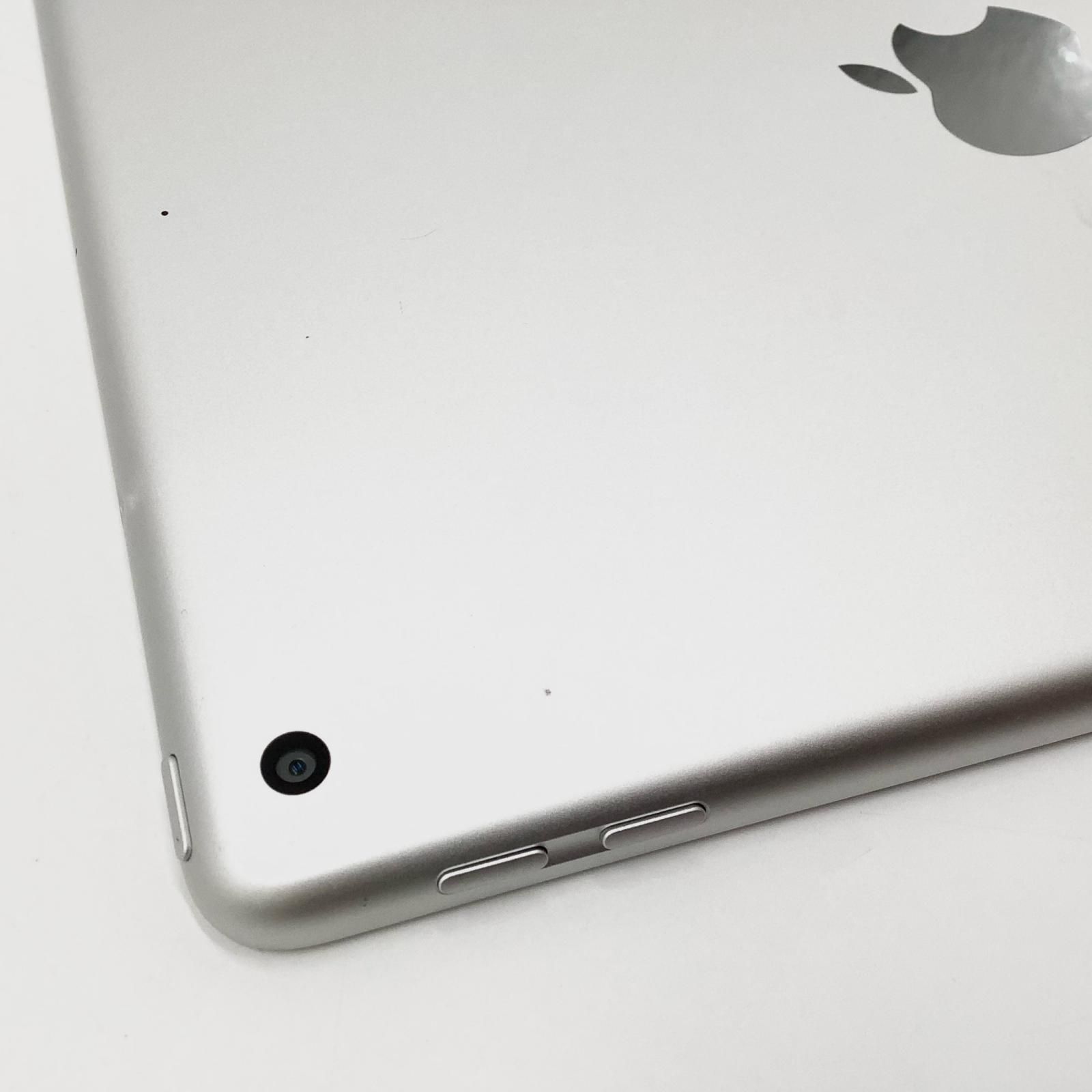 iPad本体 Hero タブレット Apple iPad 第6世代 32GB シルバー Wi-Fi 【難有】【最速発送】