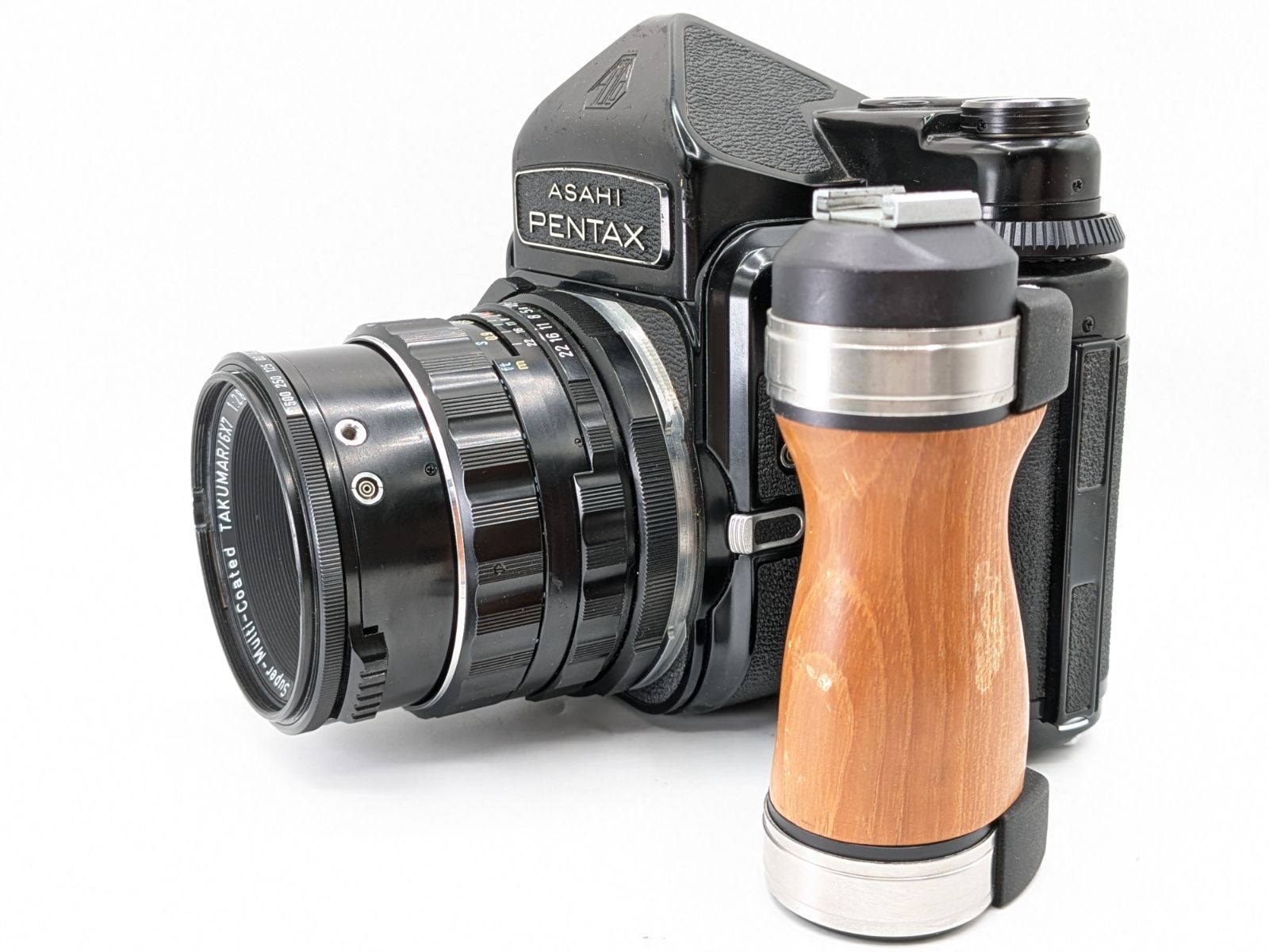 動作〇 Pentax 6 x 7 前期型 バケペン TAKUMAR 90 mm F 2 8 ウッドグリップ付