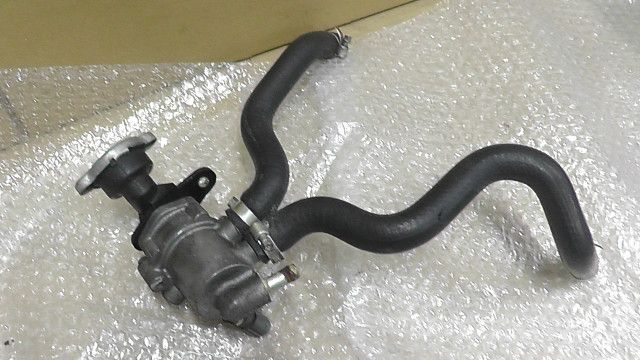 CB400SF VTEC REVO NC42-1010xxx の ウォーターパイプ 1760495384