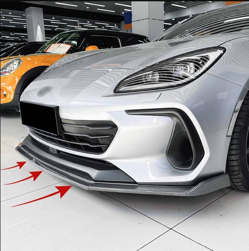 送料無料 GR86／BRZ ZN8 ZD8 2021+専用 カーボン調 フロント