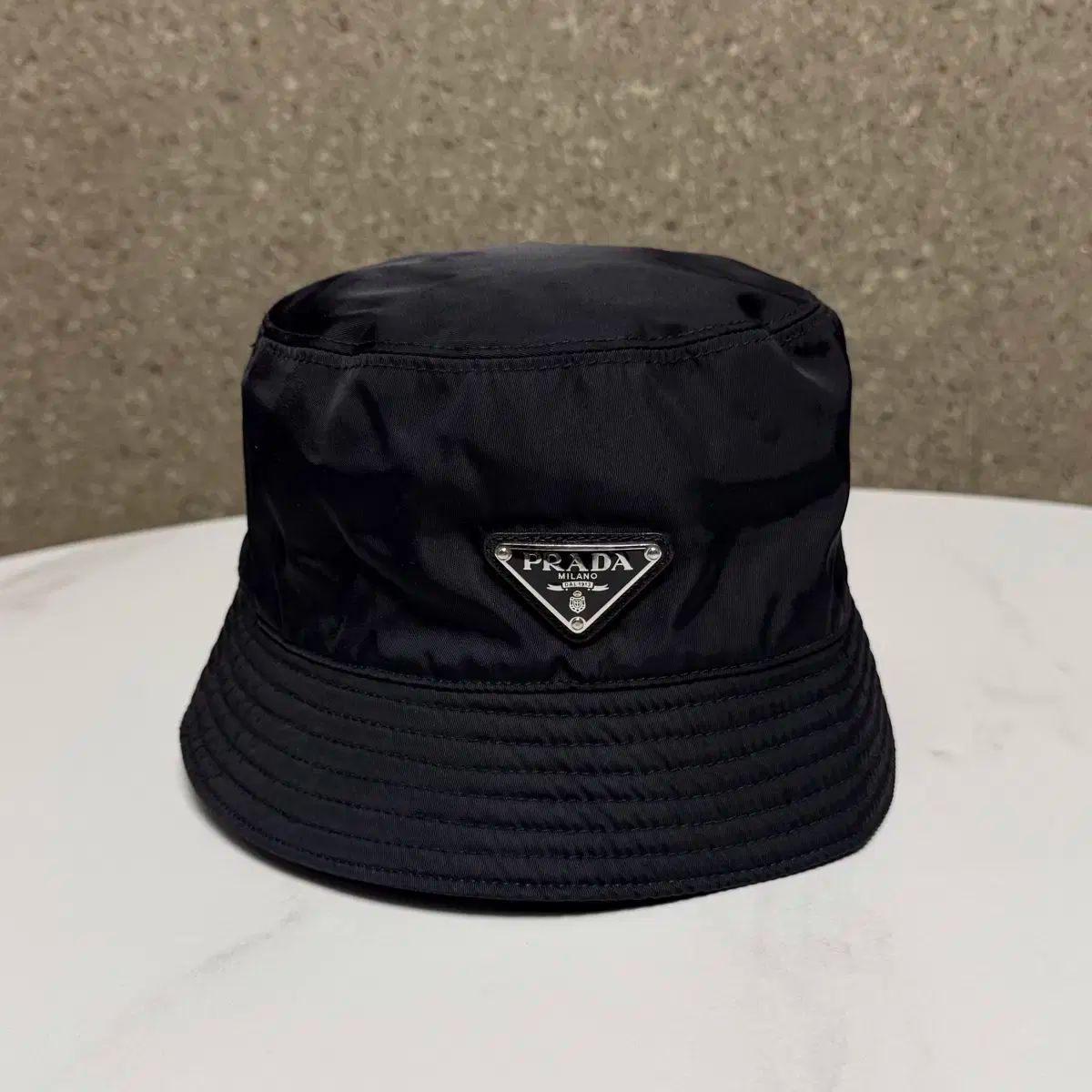 m サイズ Prada プラダ リナイロン バケットハット 帽子