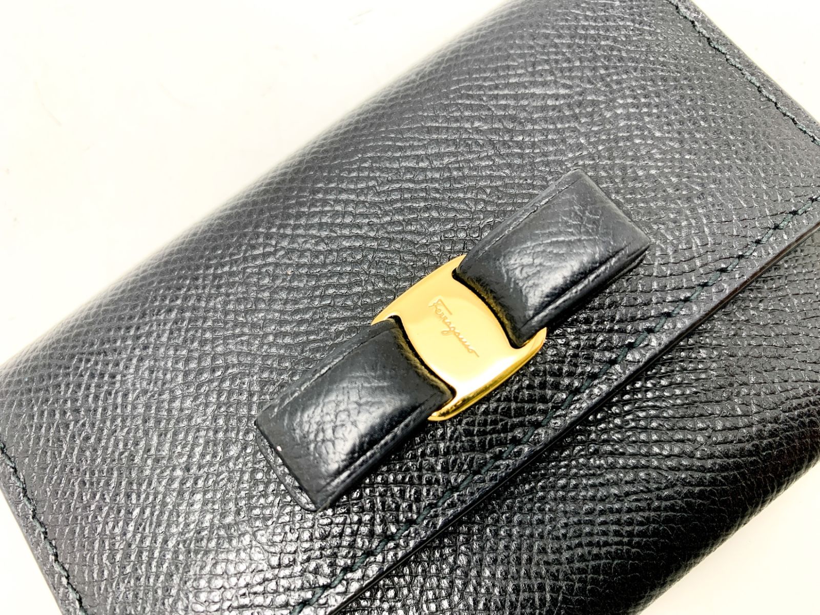 ⭐︎美品⭐︎ サルヴァトーレフェラガモ　ケース　黒 極美品】サルヴァトーレフェラガモ カードケース 本革 黒