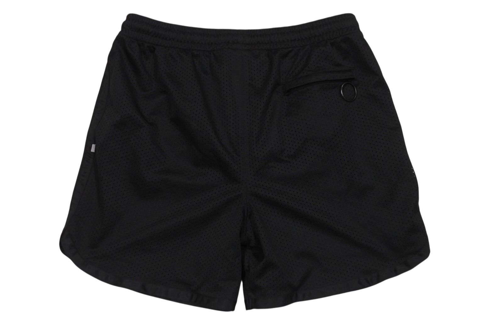 白黒ドット柄ショートパンツ　sheller 5988C8C7-8F01-444A-9658-
