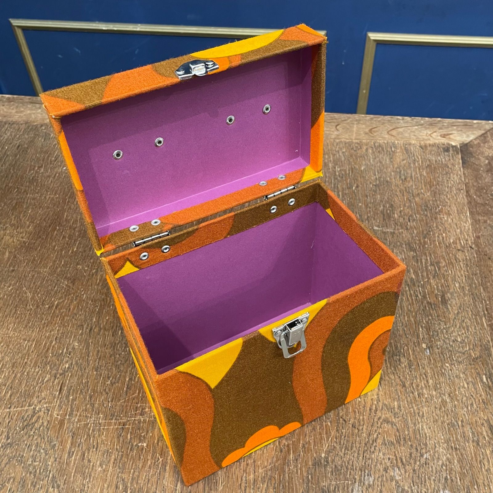 ハンドルブラック