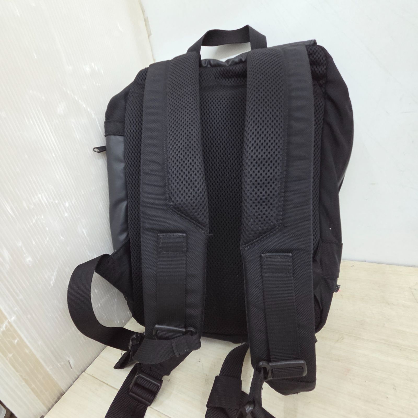 ビジネスリュック Nomadic リュック マチ拡張リュック NOMADIC公式EC