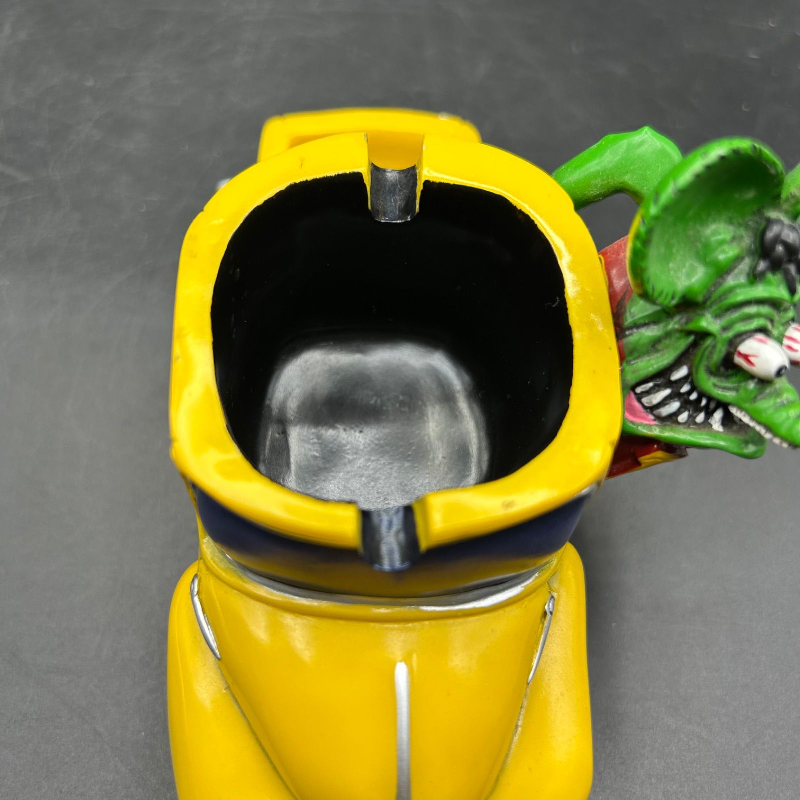 ラットフィンク RAT FINK 灰皿 アッシュトレイ レジン製