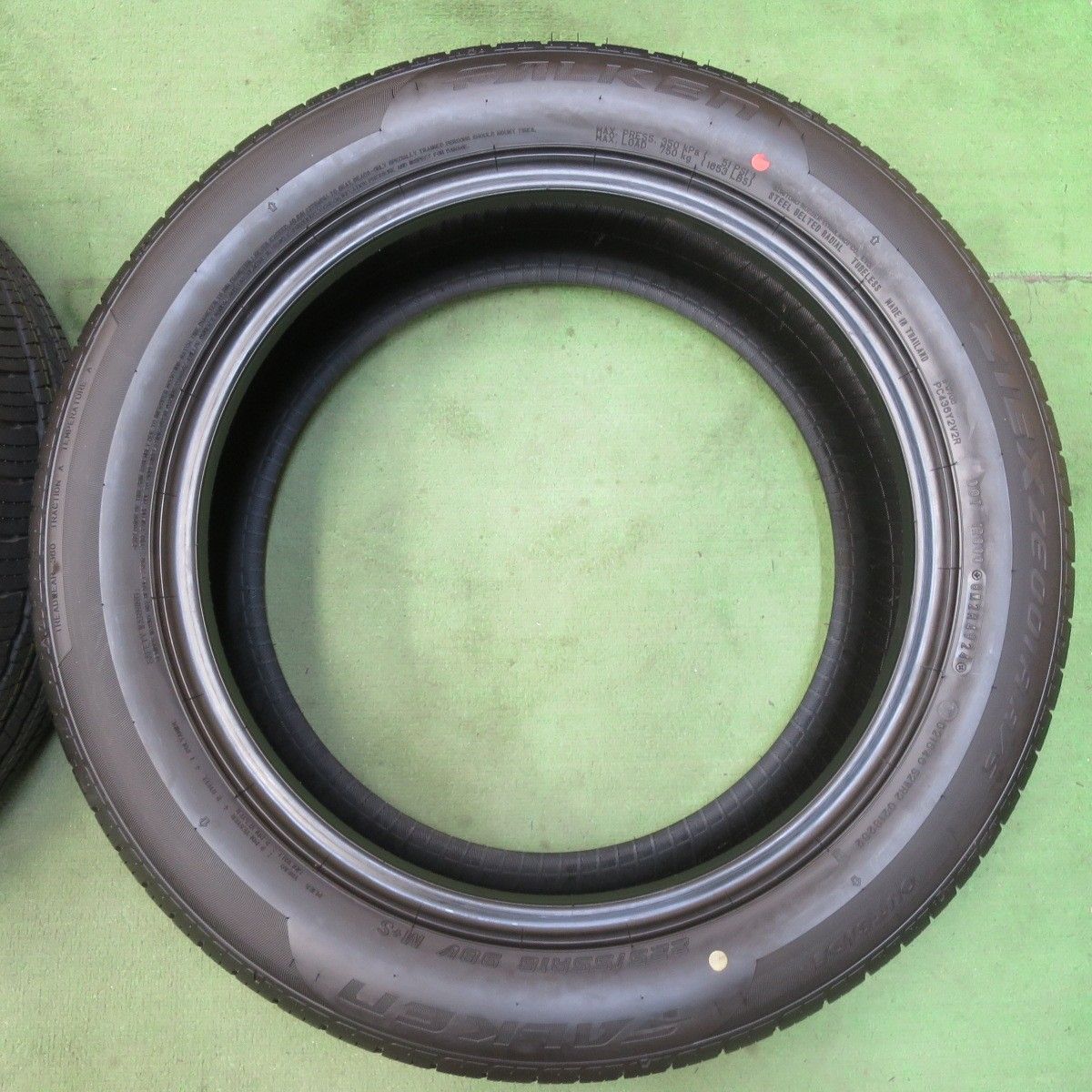 新車外し！24年☆225/55R18 ファルケン ZIEX ZE001A A/S タイヤ