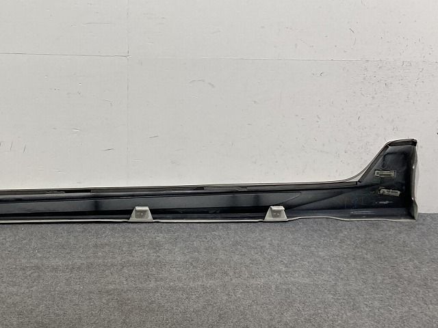 プリウス ZVW50/ZVW51/ZVW55 純正 右 サイドステップ/サイドスカート