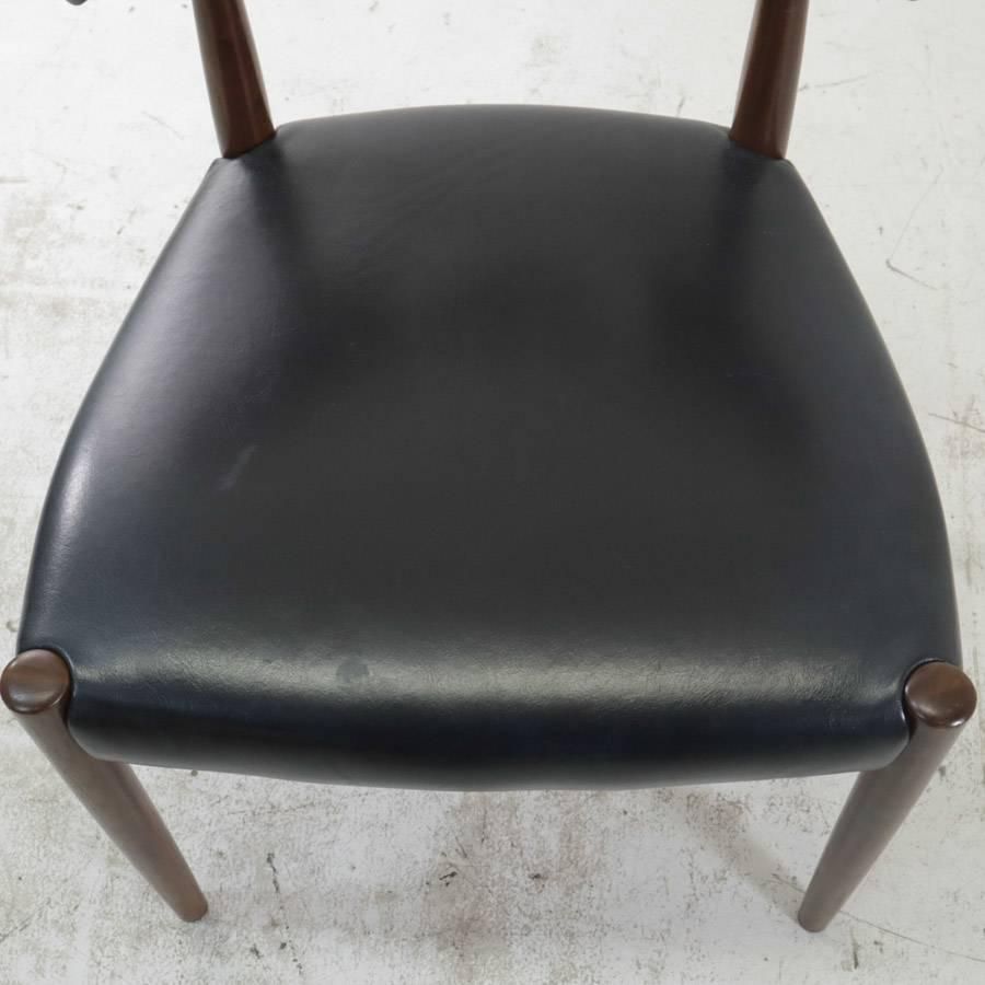 北欧ヴィンテージ風 ウォールナット無垢 ダイニングチェア 座面本革張り 124h29