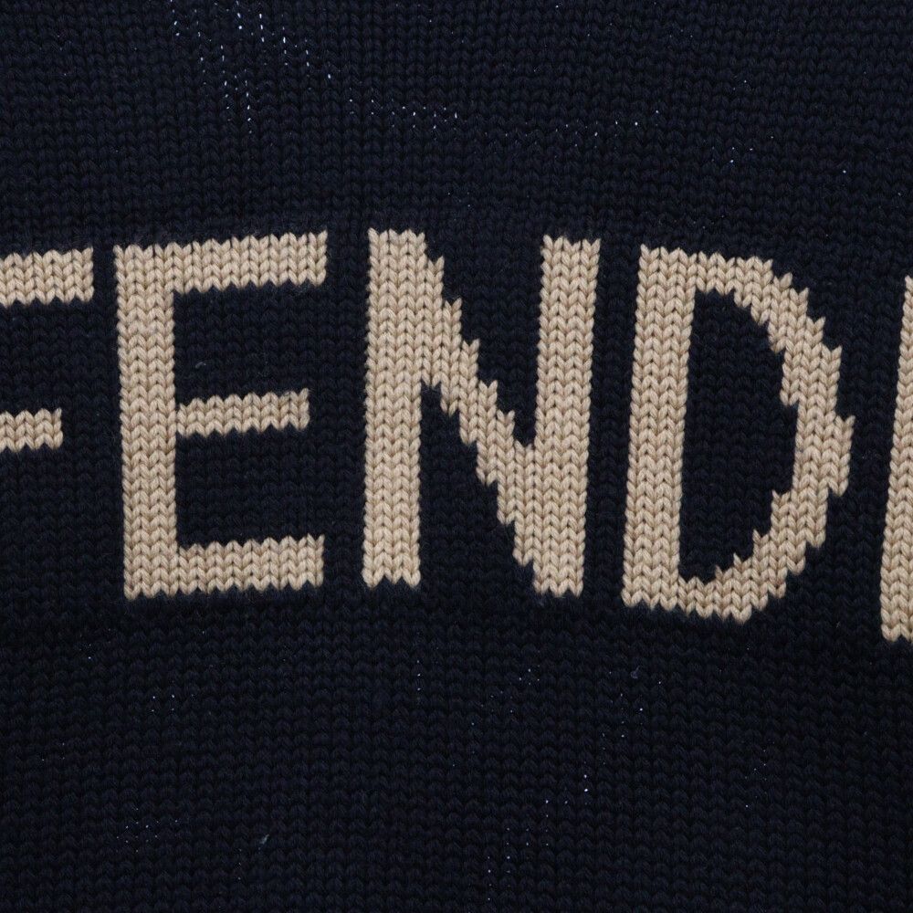 FENDI (フェンディ) ロゴ ニット セーターネイビー FZZ387 A3M3 - メルカリ