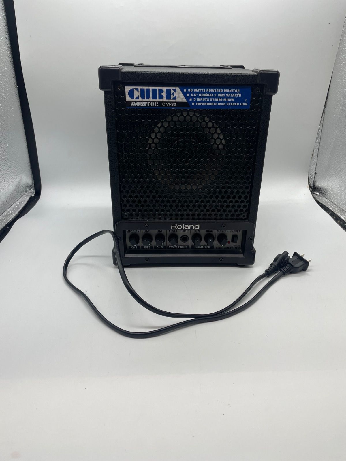 モニタースピーカー