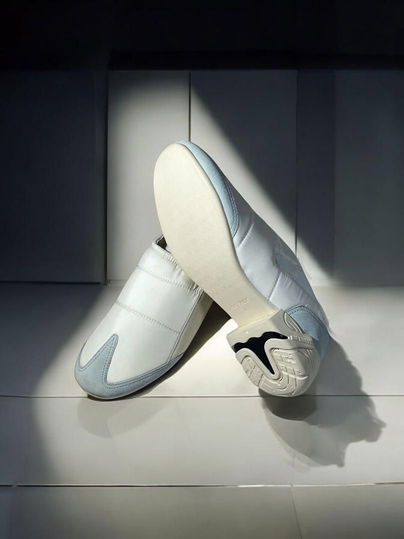 RAF SIMONS SOLARIS-22 Cream 43 - メルカリ RAF SIMONS SOLARIS-22 Cream 43 - メルカリ
