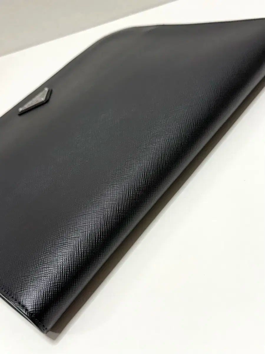サフィアーノ DOCUMENT