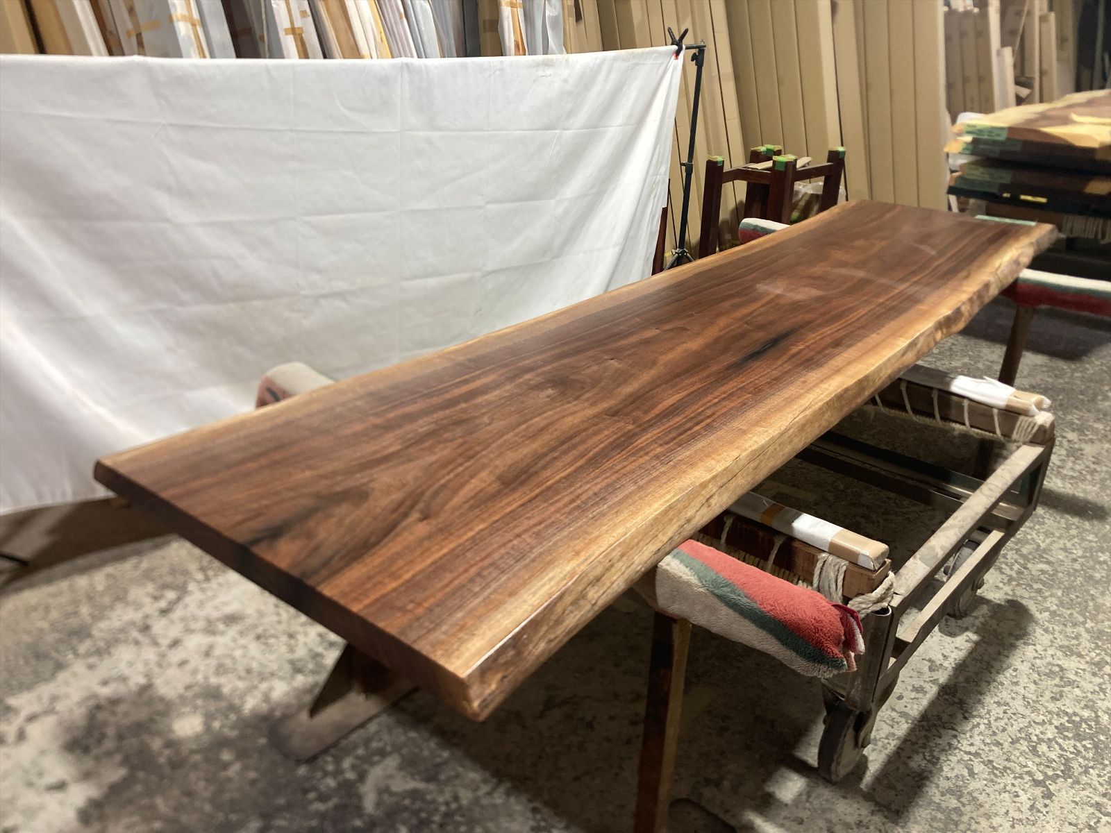 ブラックウォールナット9250 一枚板無垢 乾燥材 2850x660-710x46mm 天板のみ カウンター センターテーブル ダイニングテーブル