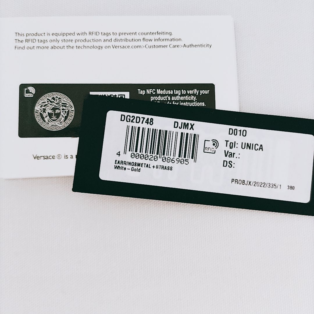 新品未使用】VERSACE クリスタル ラ メドゥーサ グレカピアス  