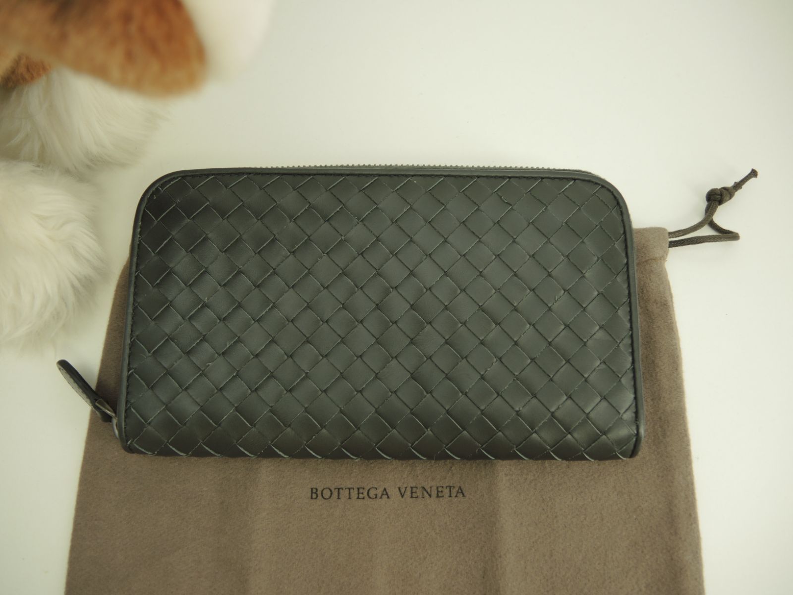 BOTTEGA VENETAボッテガヴェネタ 長財布 イントレチャート グレー ボッテガヴェネタ 長財布 メンズ イントレチャート ブラック