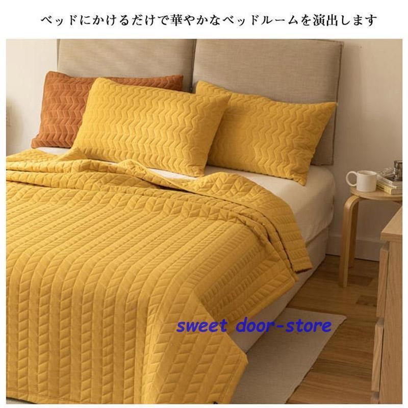 ベッドスプレッド