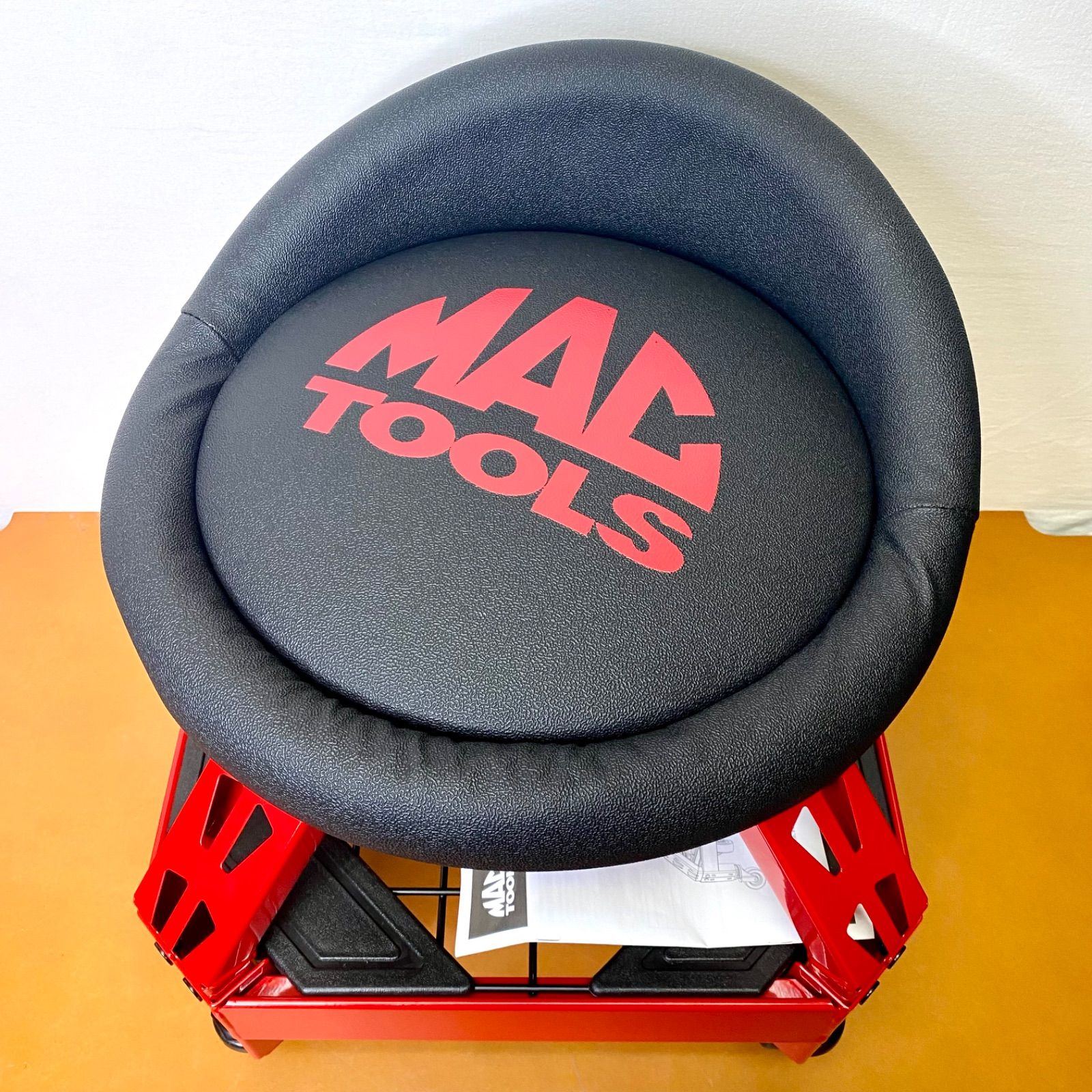 マックツールズ キャスター付きスツール ガレージチェア 作業用チェア メカニックスツール MAC TOOLS 赤
