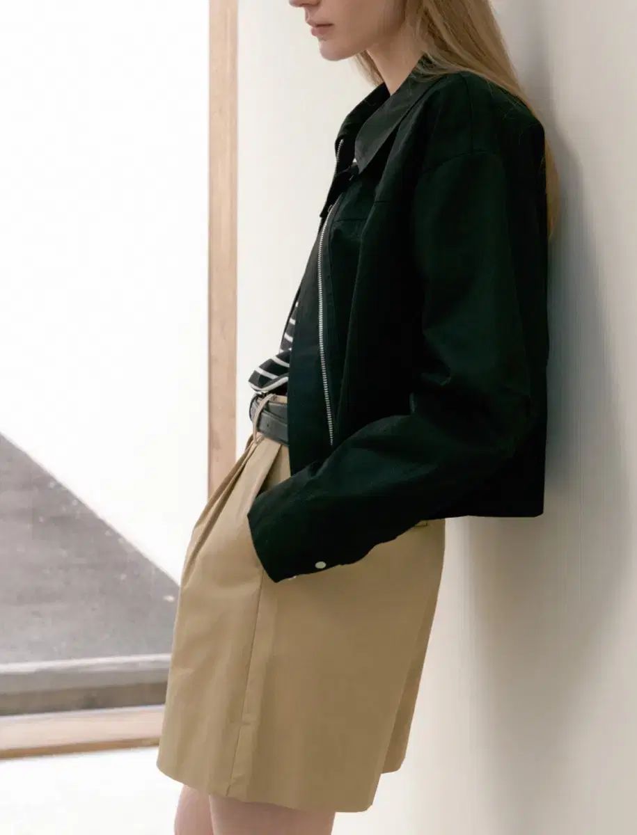 ジップアップ ブルゾン