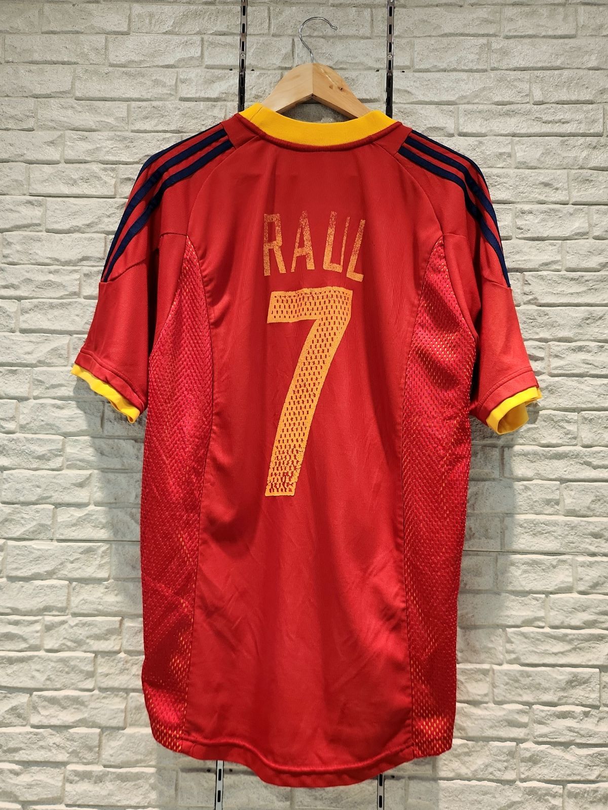 【中古】サッカーユニフォーム　スペイン代表 RAUL 7番 シャツ adidas 2006/07 Spain Home Jersey #7 Raul Gonzalez XL Adidas World