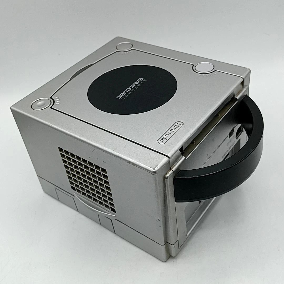 シルバー ゲームボーイプレイヤー付属