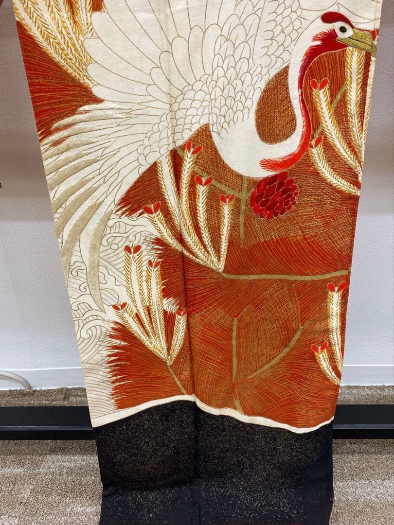 アンティーク 振袖 正絹 金彩 刺繍 鶴 松竹梅 身丈160cm 紋付 - メルカリ
