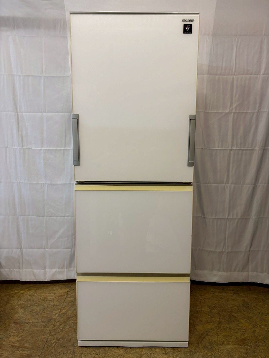 SHARP 冷蔵庫 SJ-GW35C 2017年製 350L 両開き シャープ SJ-GW35C-W