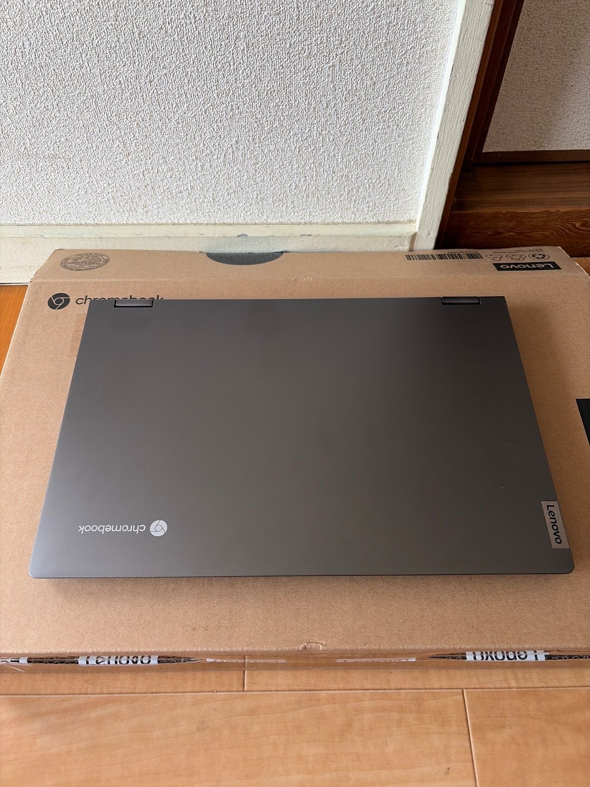 ノートパソコン IdeaPad Flex560i Chromebook アイアングレー 82M70024JP 13.3型 Chrome OS intel Celeron メモリ 4GB eMMC 64GB タッチパネル対応