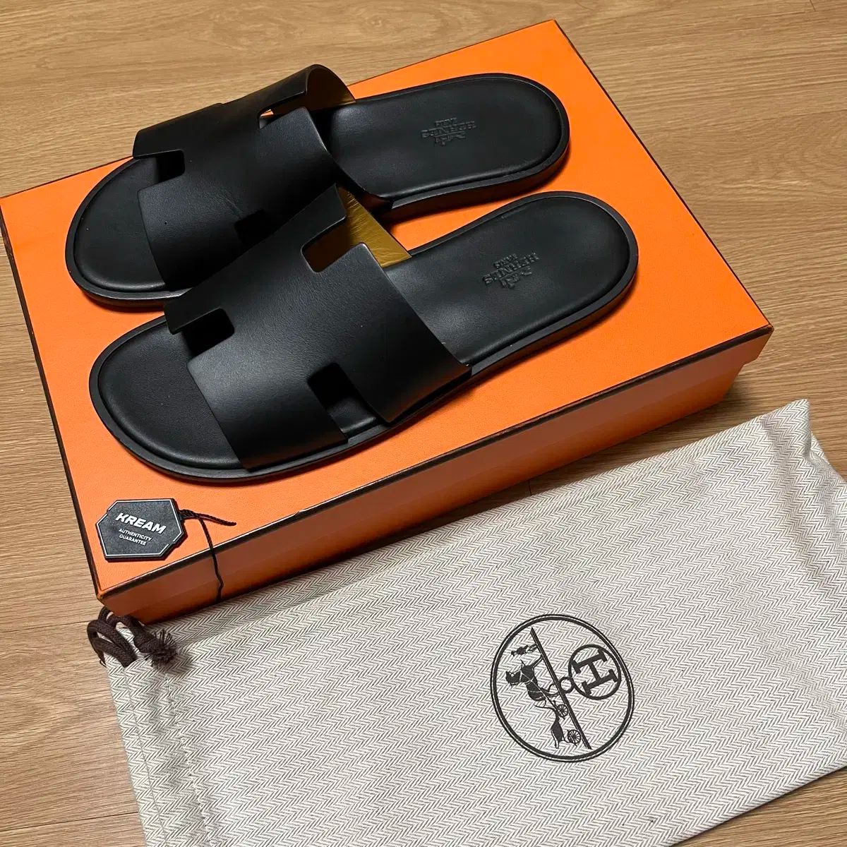 フル構成| 41 サイズ HERMES エルメス イズミール スリッパ 黒
