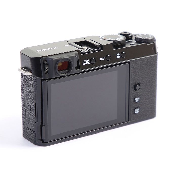 中古】(フジフイルム) FUJIFILM X-E4-B ボデイ 中古】 《美品