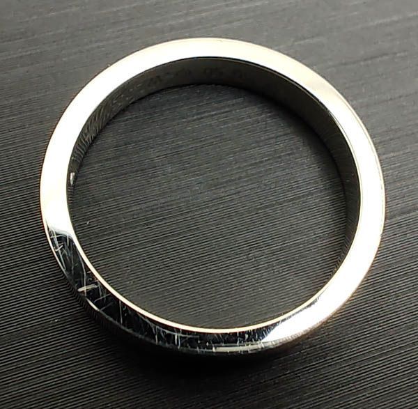 カルティエ エングレーブドウェディングリング Pt950 ダイヤモンド