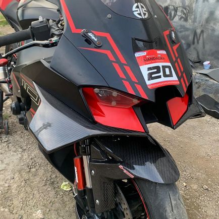 KB ZX-10R ウイングレット 受注製造