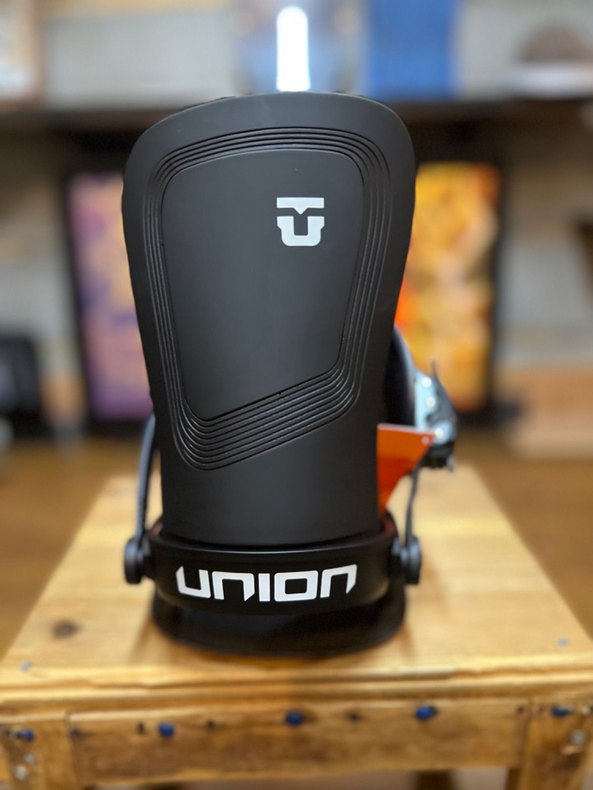 23/24 UNION BINDING ULTRA MEN SIZE M BLACK