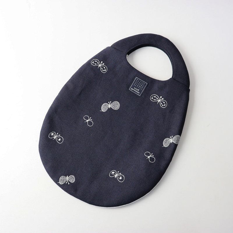 mina perhonen chocho エッグバッグ チャコール 新品 未使用 ミナペルホネン mina perhonen choucho 刺繍 エッグバッグ